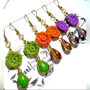 Fiber mixed earrings
